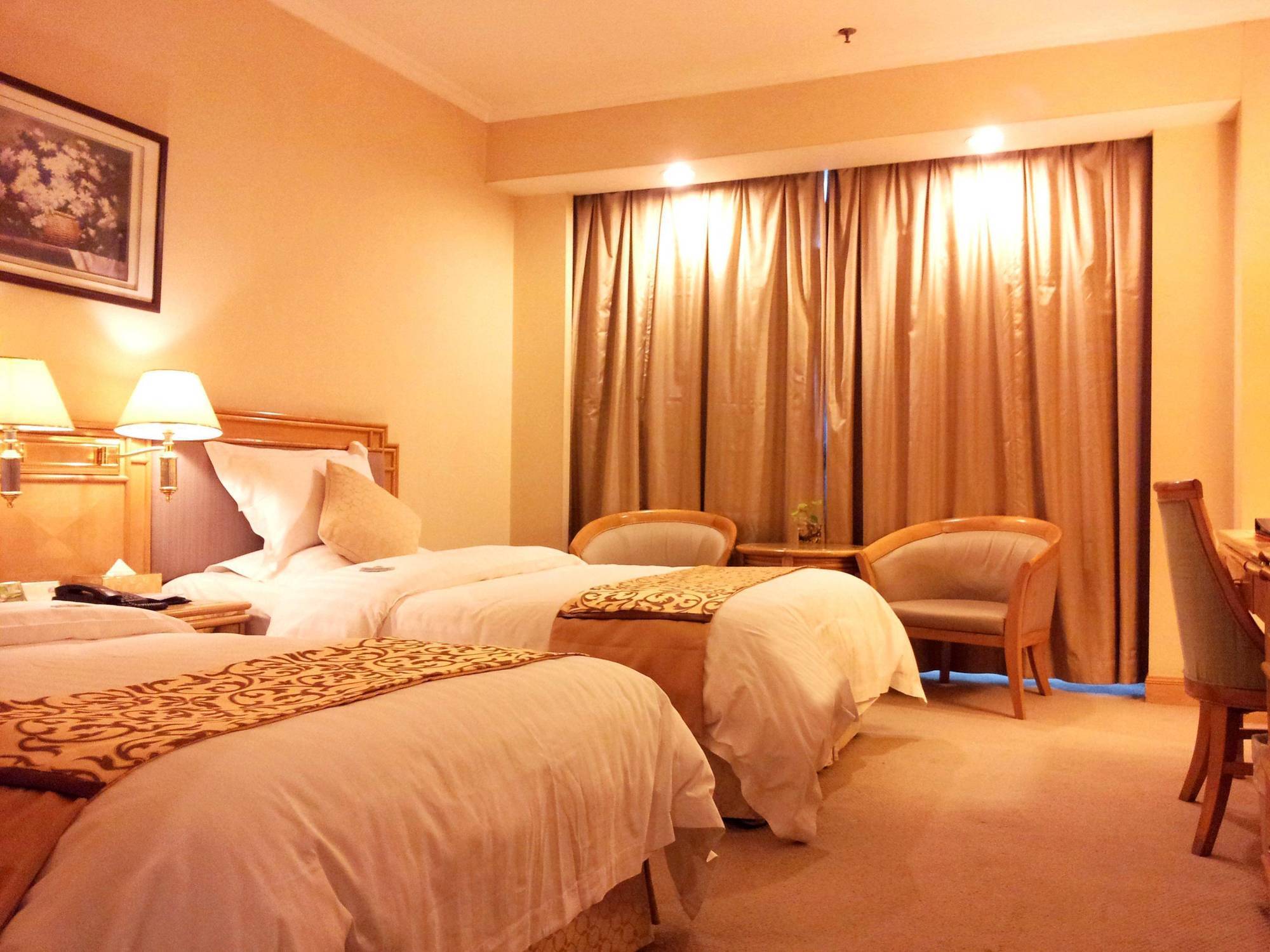Weifang Internation Financial Hotel Extérieur photo